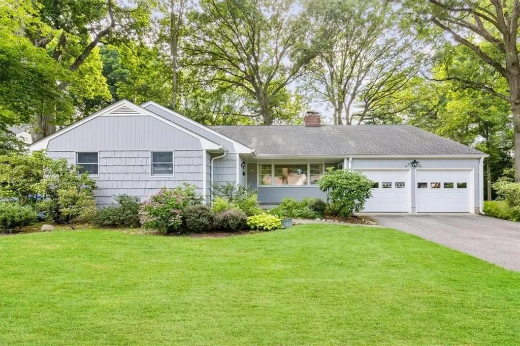 22 Paddock Road Rye Brook NY 10573