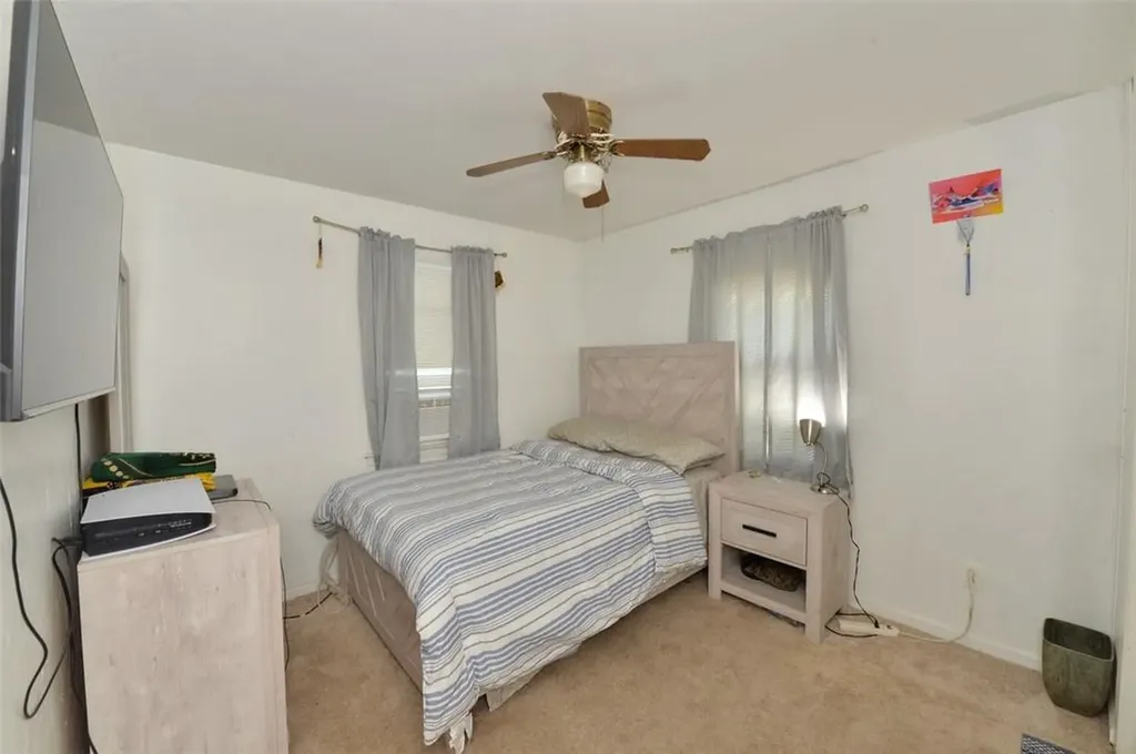 142 Whipple Road Middletown NY 10940