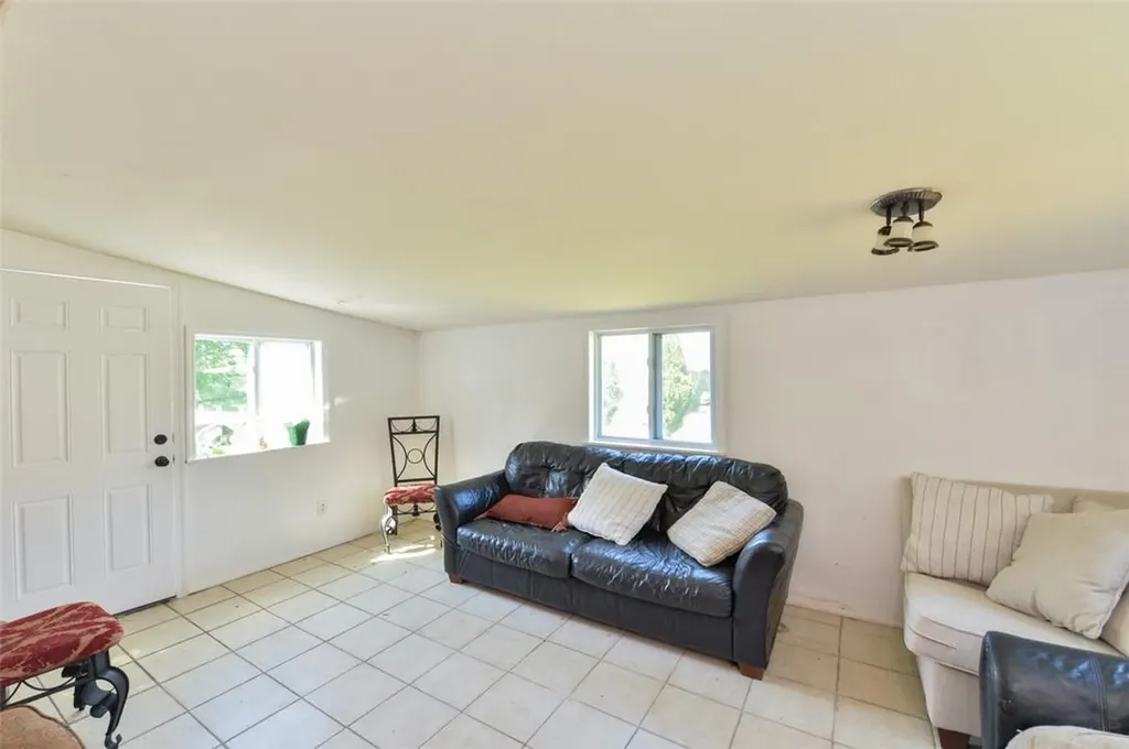 142 Whipple Road Middletown NY 10940