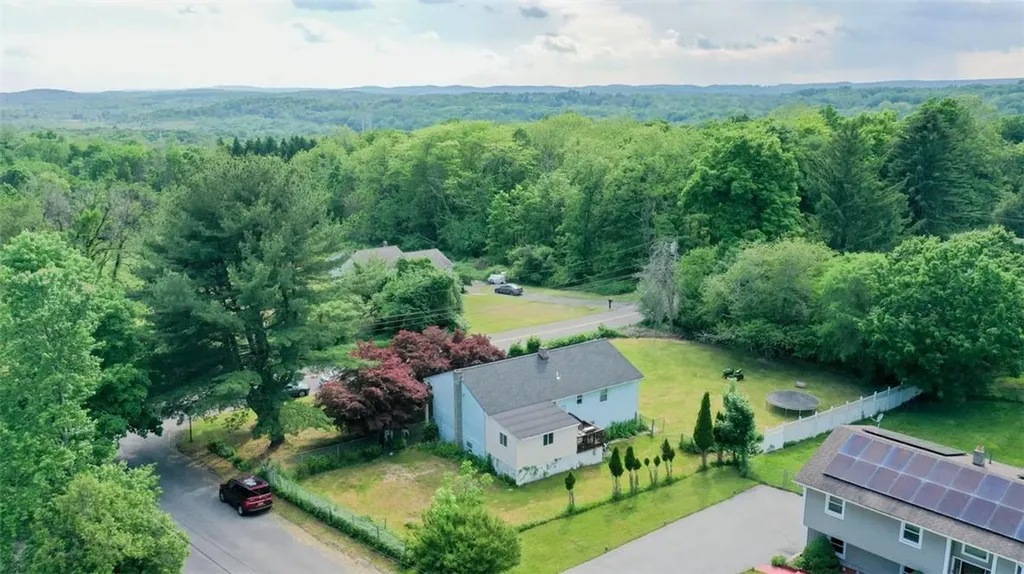 142 Whipple Road Middletown NY 10940