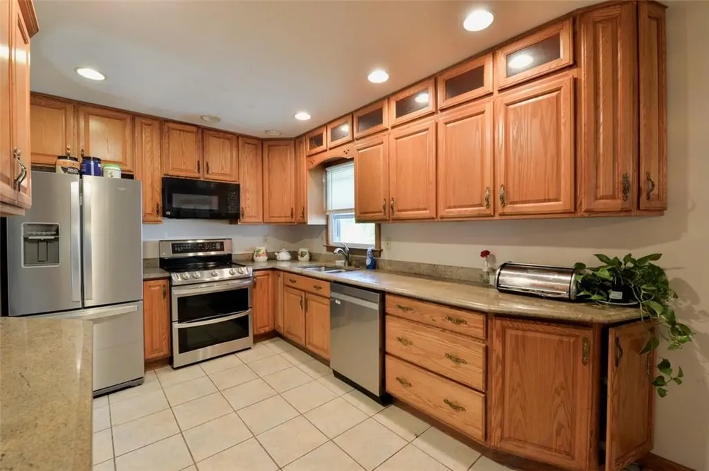 142 Whipple Road Middletown NY 10940