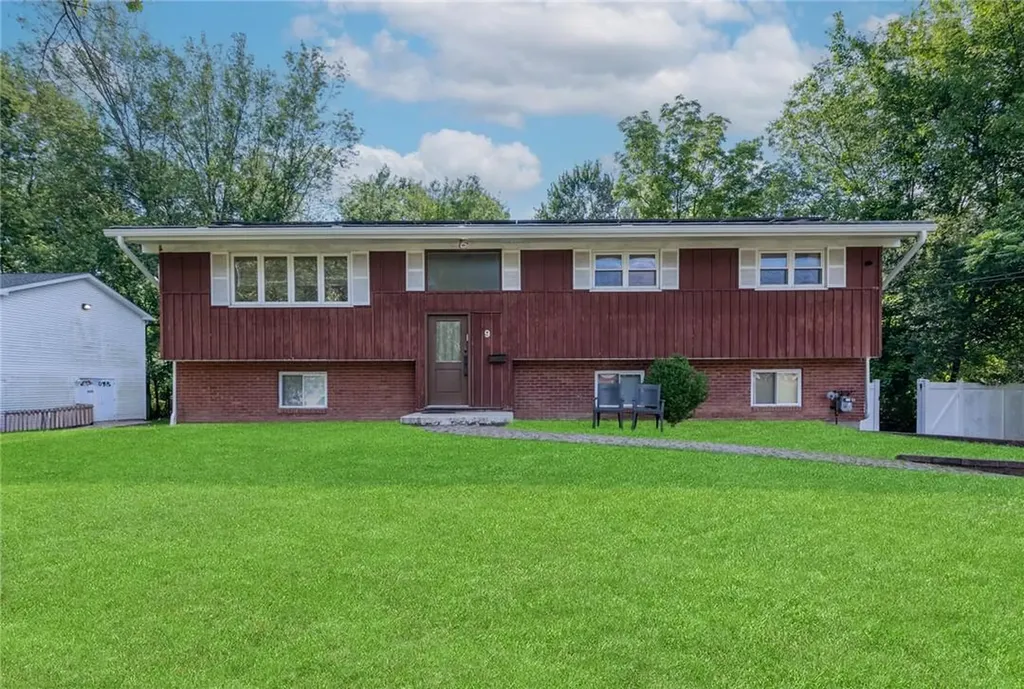 9 Brockton Road Spring Valley NY 10977