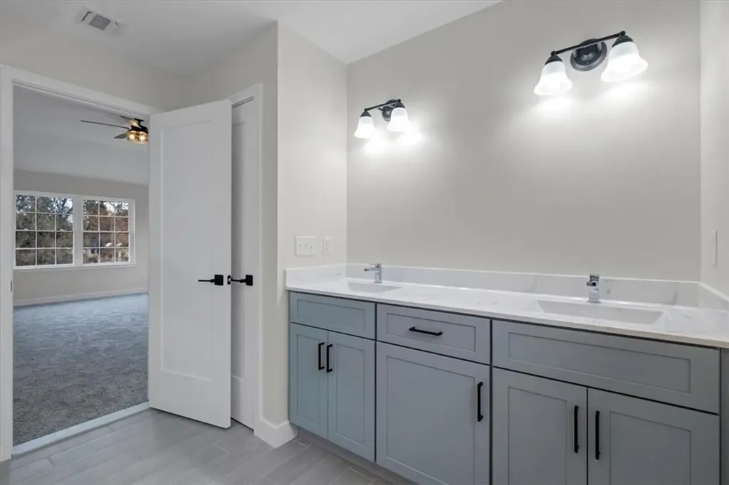 52 Scenic View Lane Marlboro NY 12542