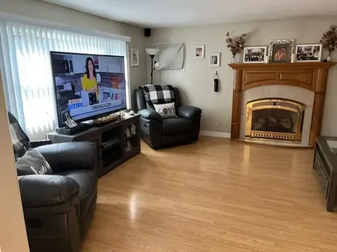 27 Essex Road Poughkeepsie NY 12601