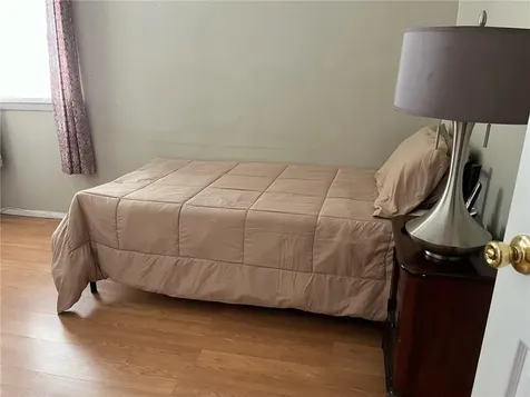 27 Essex Road Poughkeepsie NY 12601