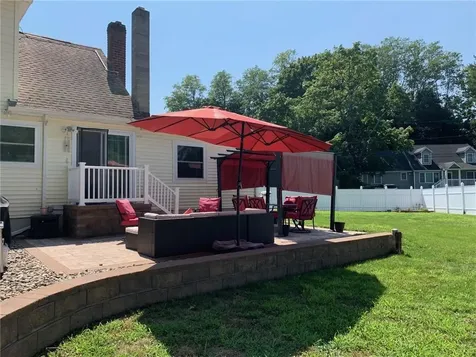 27 Essex Road Poughkeepsie NY 12601