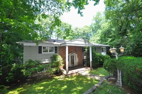 15 Sprain Valley Road Scarsdale NY 10583