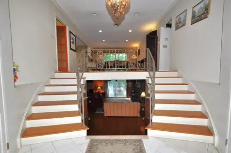 15 Sprain Valley Road Scarsdale NY 10583