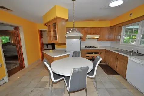 15 Sprain Valley Road Scarsdale NY 10583