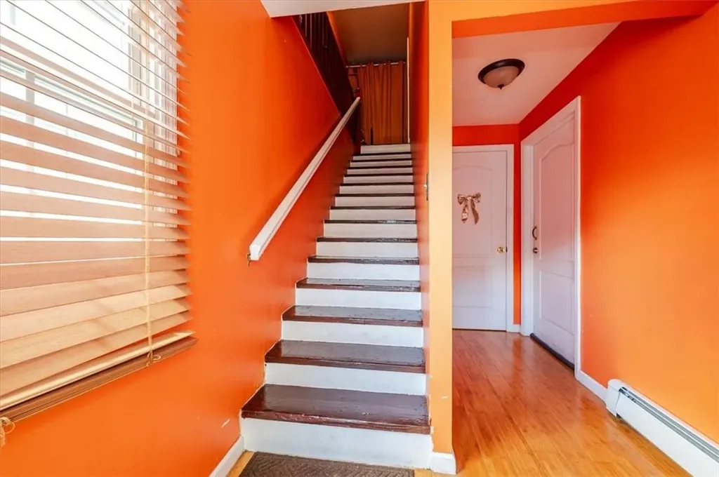 847 E 221st Street Bronx NY 10467