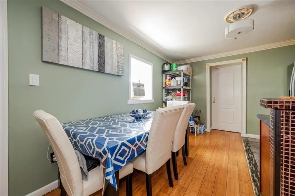 847 E 221st Street Bronx NY 10467