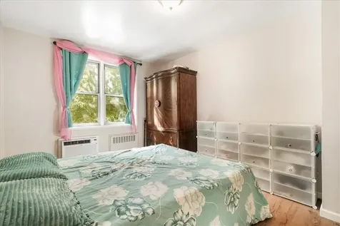 642 Locust Street Mount Vernon NY 10552