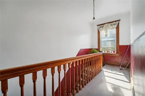 43 Oak Street Yonkers NY 10701