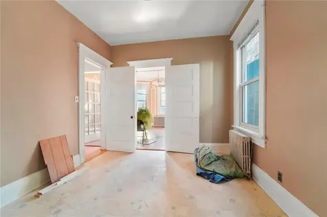 43 Oak Street Yonkers NY 10701