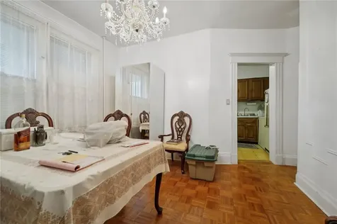 43 Oak Street Yonkers NY 10701