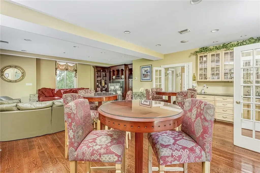 21 Katavolos Drive Tomkins Cove NY 10986