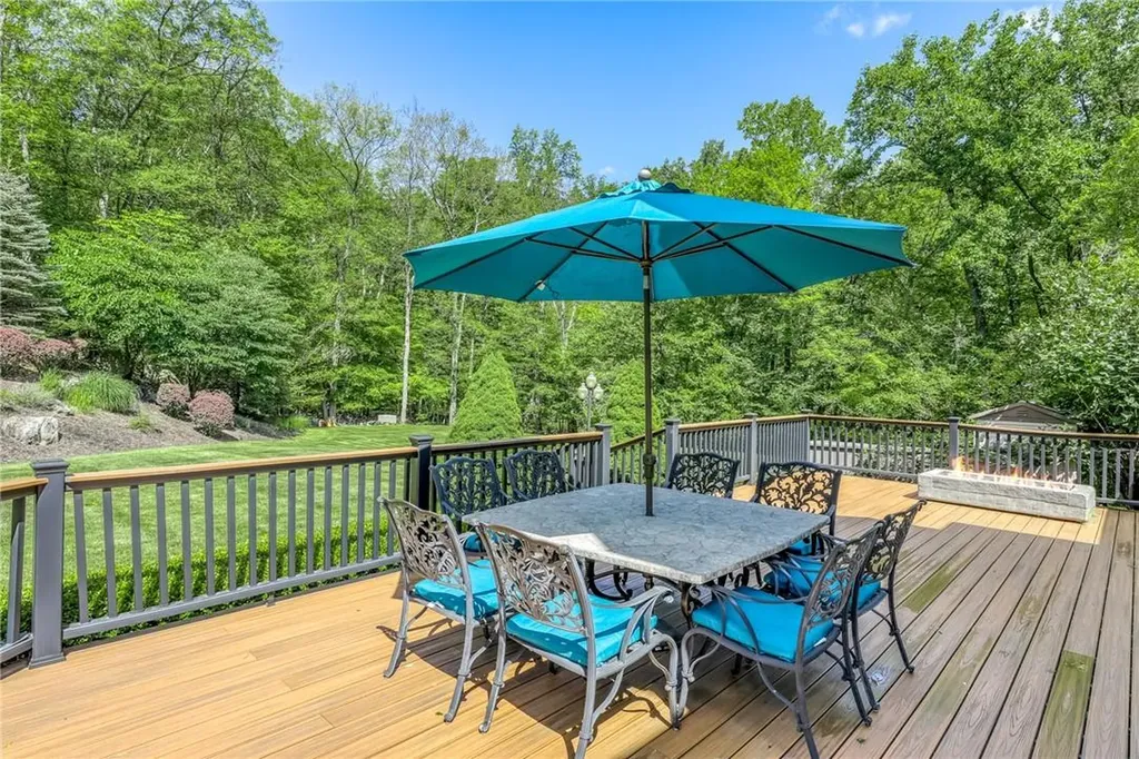 21 Katavolos Drive Tomkins Cove NY 10986