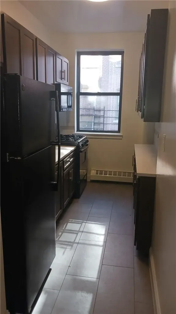 943 Teller Avenue Bronx NY 10451