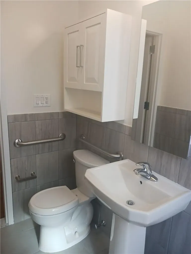 943 Teller Avenue Bronx NY 10451