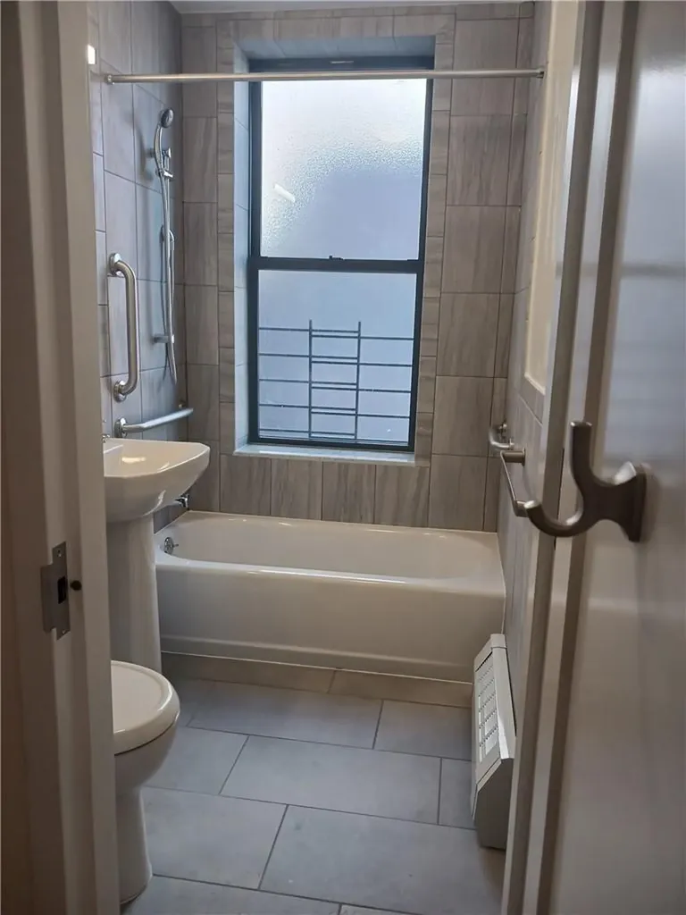 943 Teller Avenue Bronx NY 10451