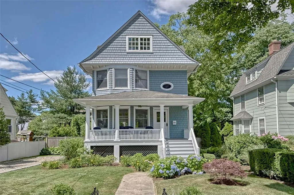 306 Beach Avenue Mamaroneck NY 10543