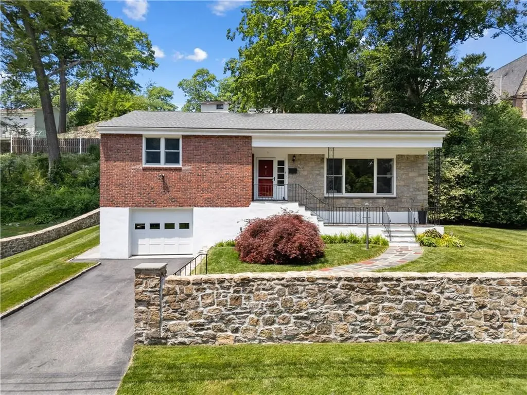 73 Devon Road Bronxville NY 10708