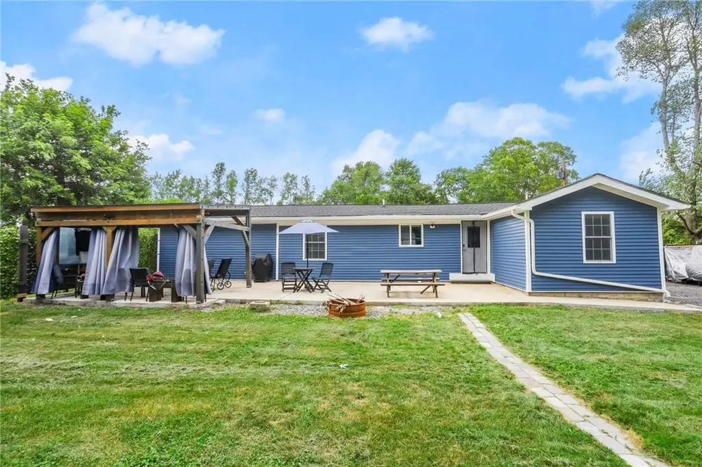3 Truex Drive New Windsor NY 12553