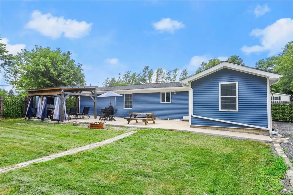 3 Truex Drive New Windsor NY 12553