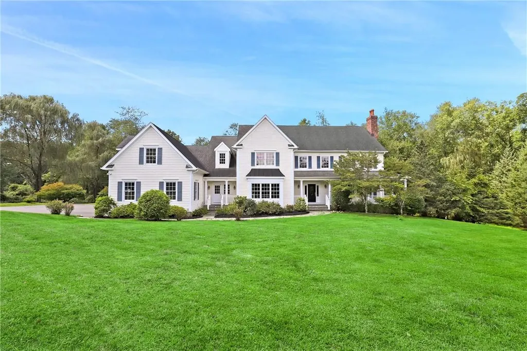 107 Stone Bridge Lane Bedford Hills NY 10507