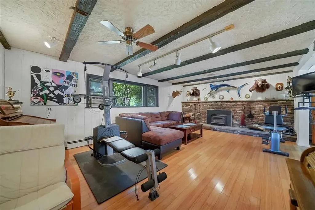 2 Aura Drive Valley Cottage NY 10989