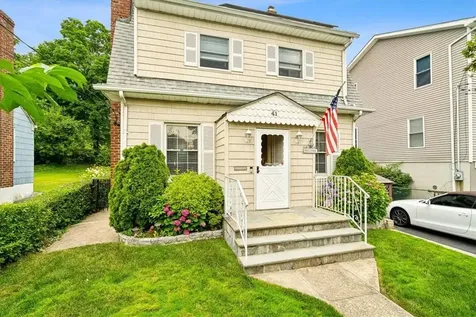 41 Corbalis Place Yonkers NY 10703