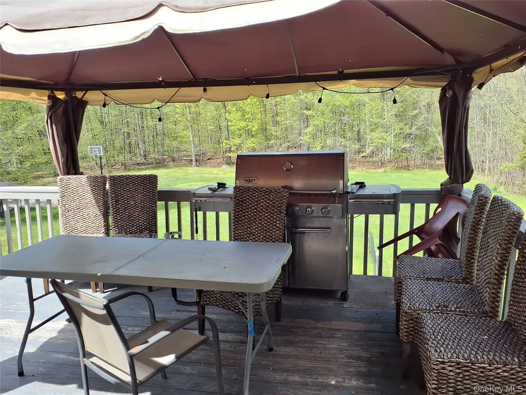 9 Aron Court Spring Valley NY 10977