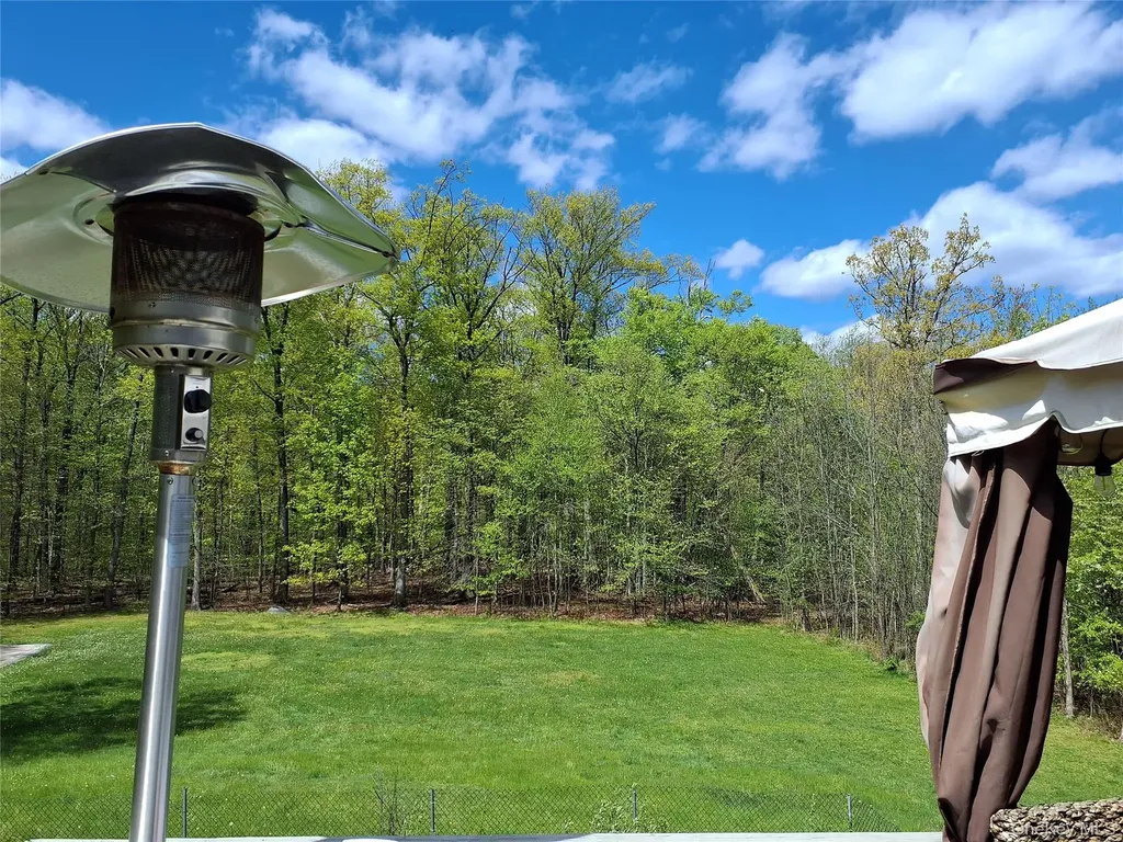 9 Aron Court Spring Valley NY 10977