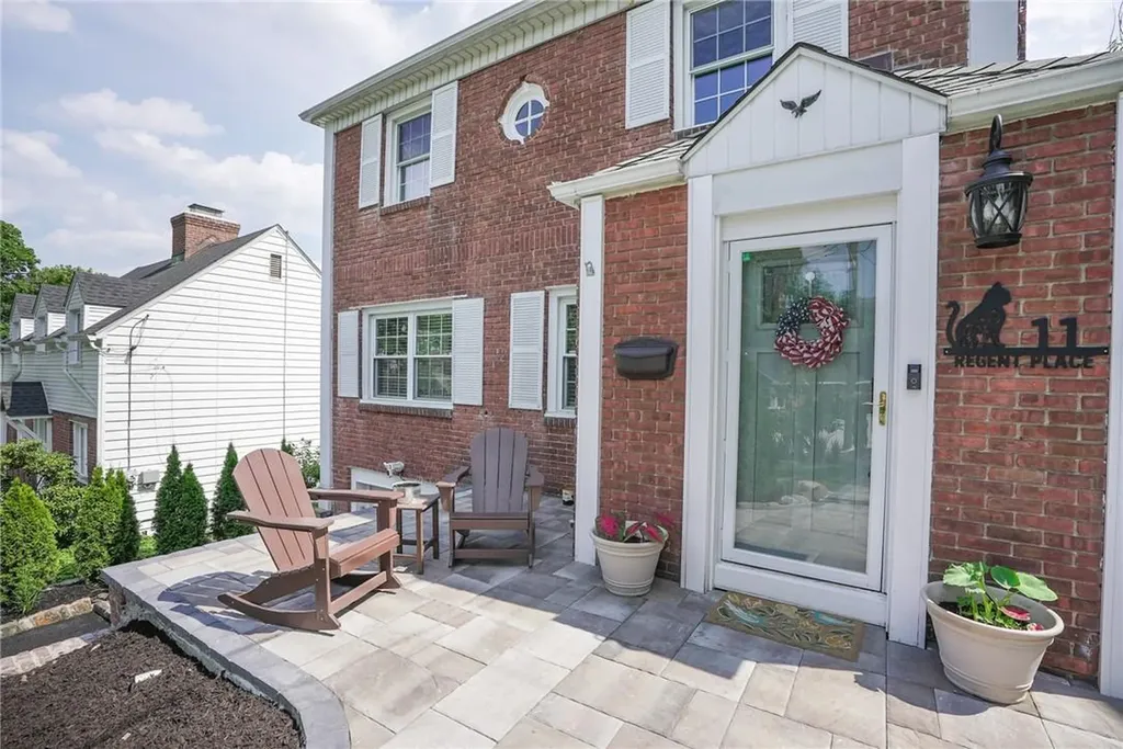 9 Aka 11 Regent Place Yonkers NY 10710