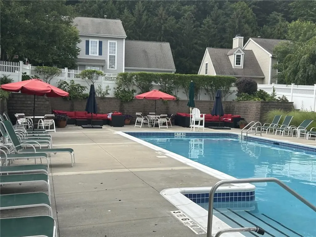 86 Legacy Circle White Plains NY 10603