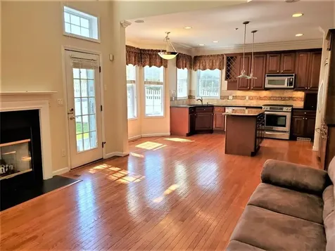 86 Legacy Circle White Plains NY 10603