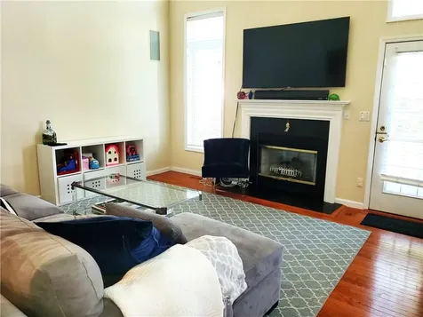 86 Legacy Circle White Plains NY 10603