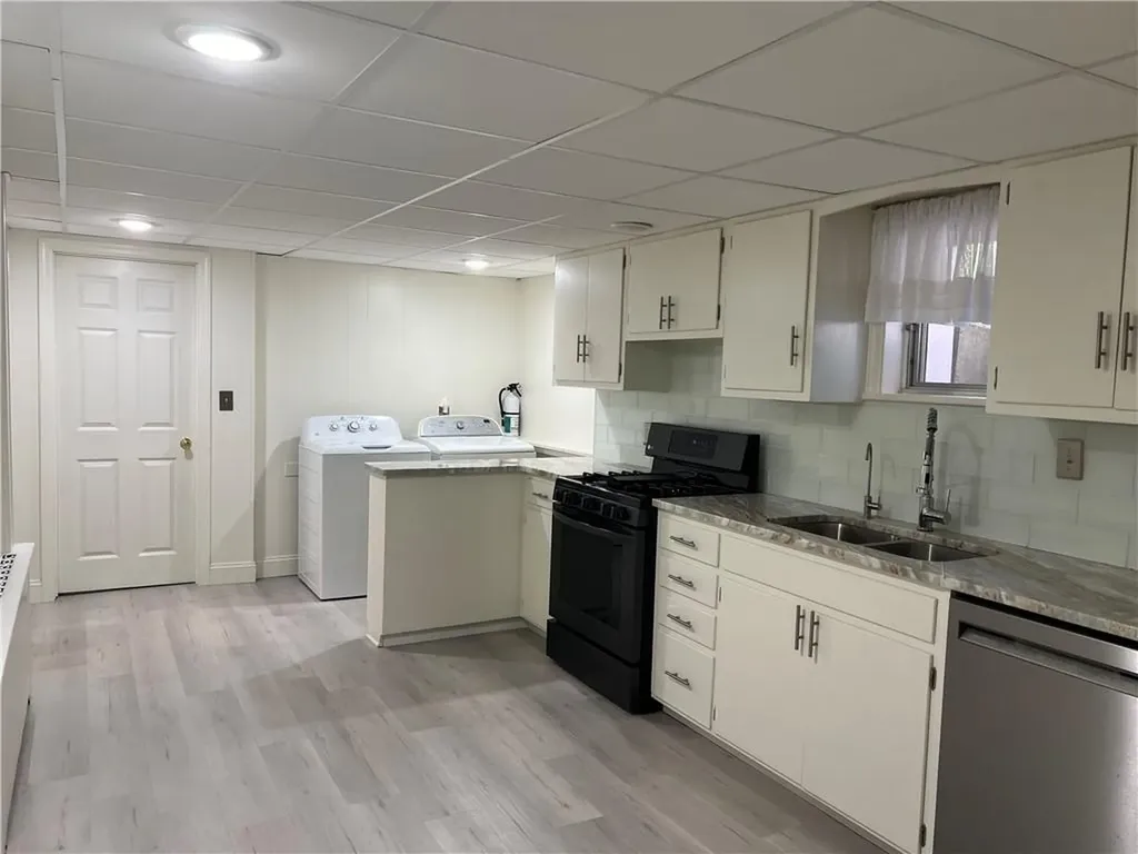 82 Maple Avenue Warwick NY 10990