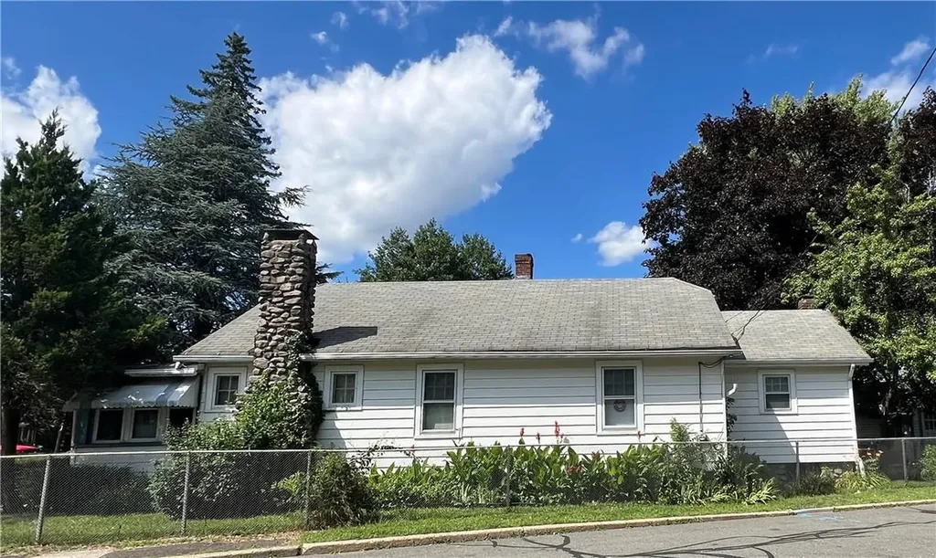 64 Main Street Garnerville NY 10923