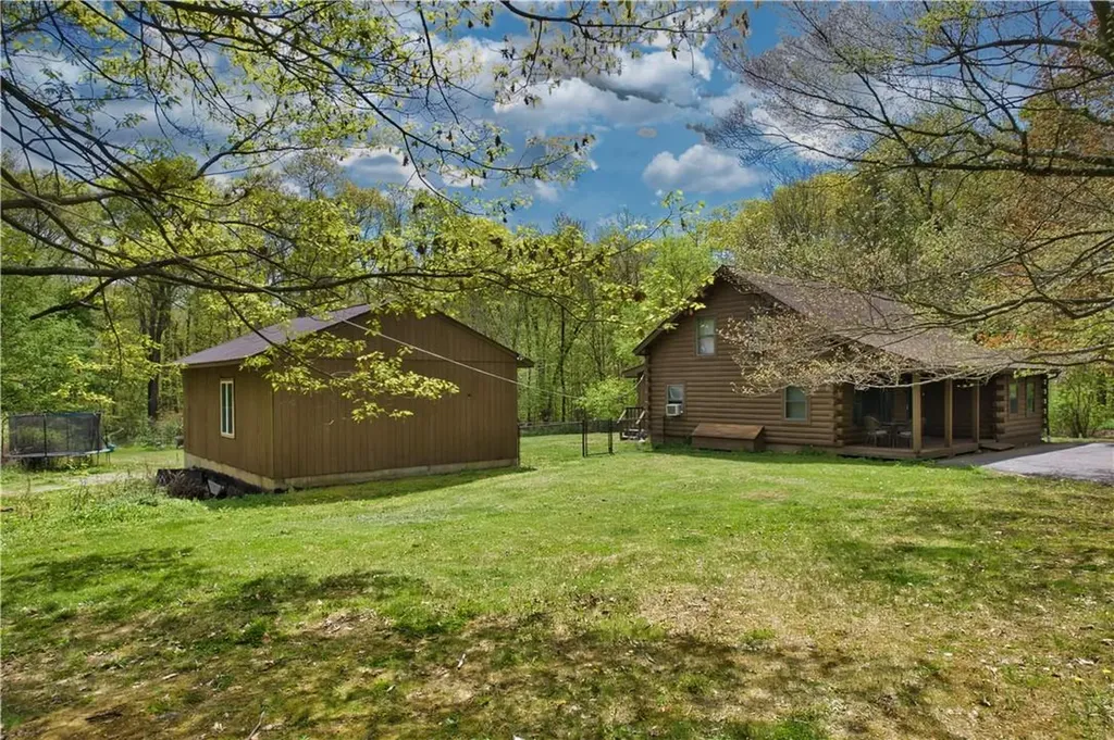 23 Travis Lane Newburgh NY 12550