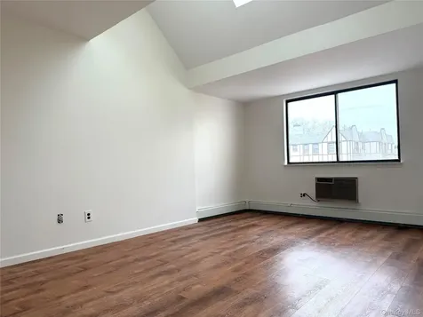 15 Greenridge Avenue White Plains NY 10605