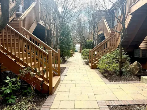15 Greenridge Avenue White Plains NY 10605