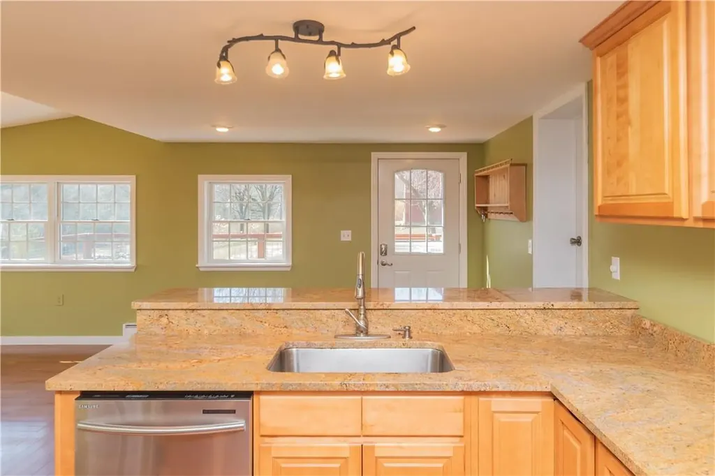 451 Acorn Hill Road Olivebridge NY 12461