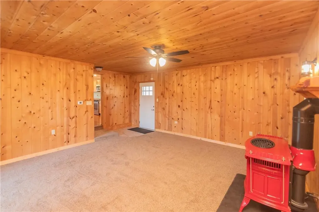 451 Acorn Hill Road Olivebridge NY 12461