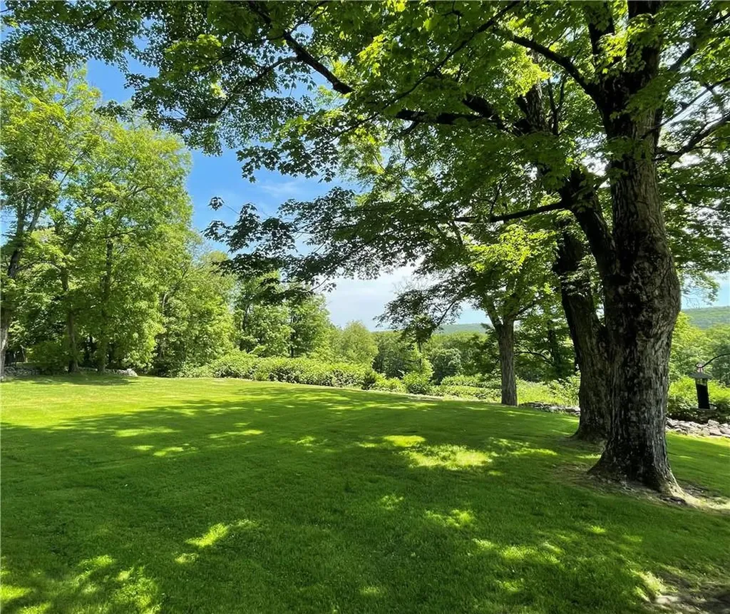 451 Acorn Hill Road Olivebridge NY 12461