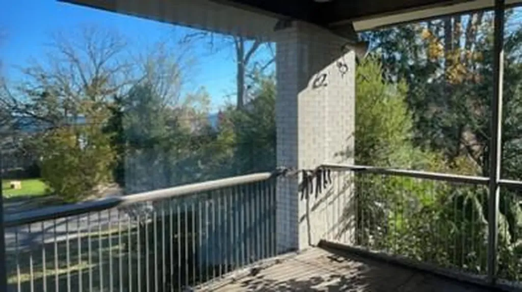 76 Echo Bay Drive New Rochelle NY 10805