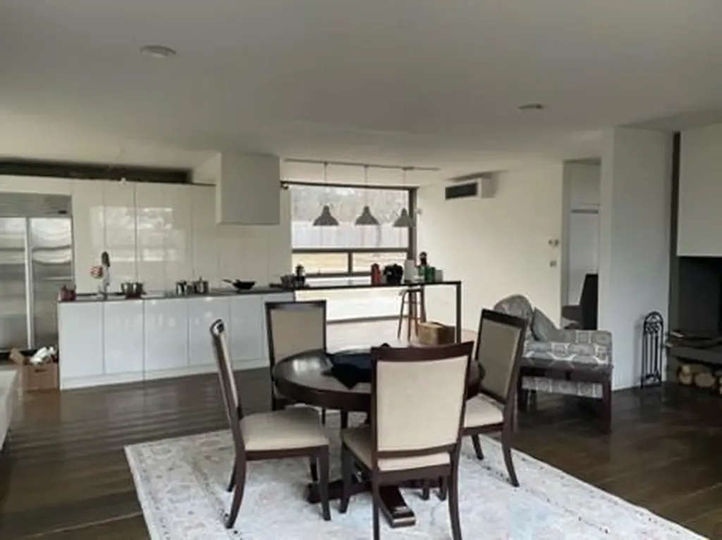 76 Echo Bay Drive New Rochelle NY 10805