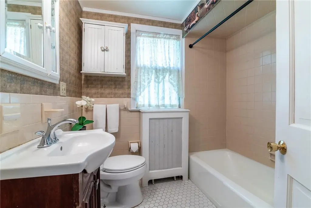 614 Bedford Road Armonk NY 10504