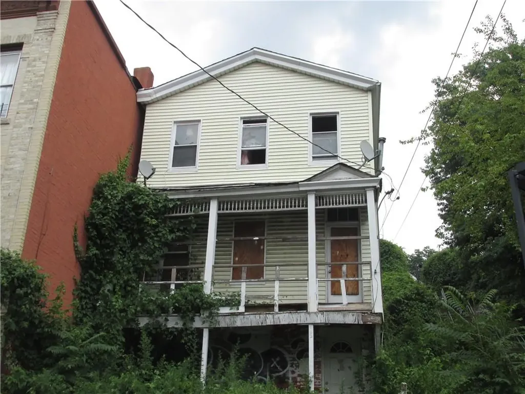 162 Oak Street Yonkers NY 10701