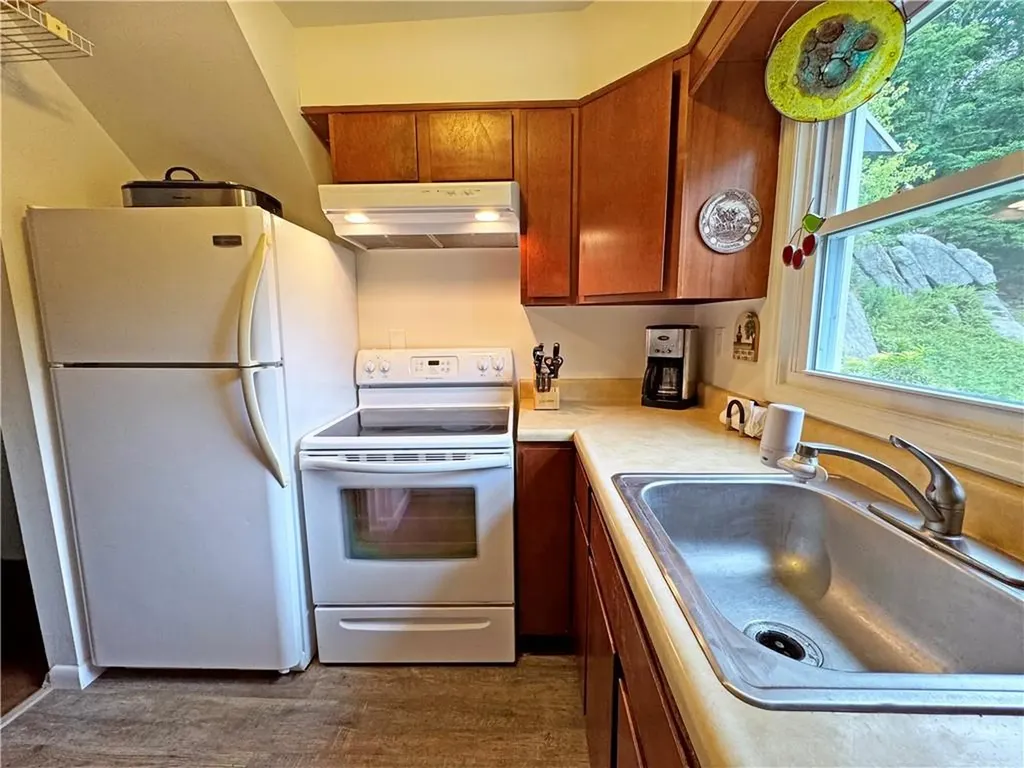 280 Rushmore Road Stormville NY 12582